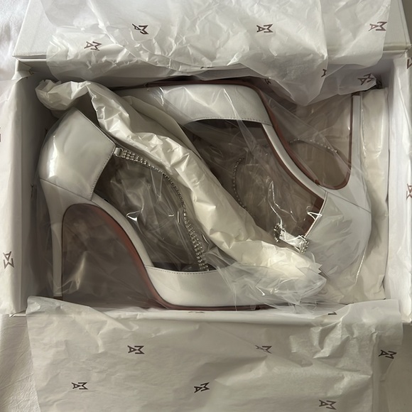 Amina Muaddi Ursina Heels - white - Picture 6 of 16